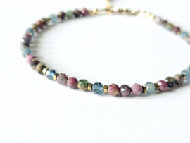 Kyaniet en Robijn in Kyaniet kralen armband , 14k goldfilled & 925 sterling zilver