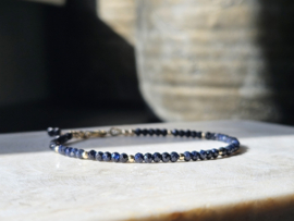 Sapphire bracelet dark blue, 14k goldfilled