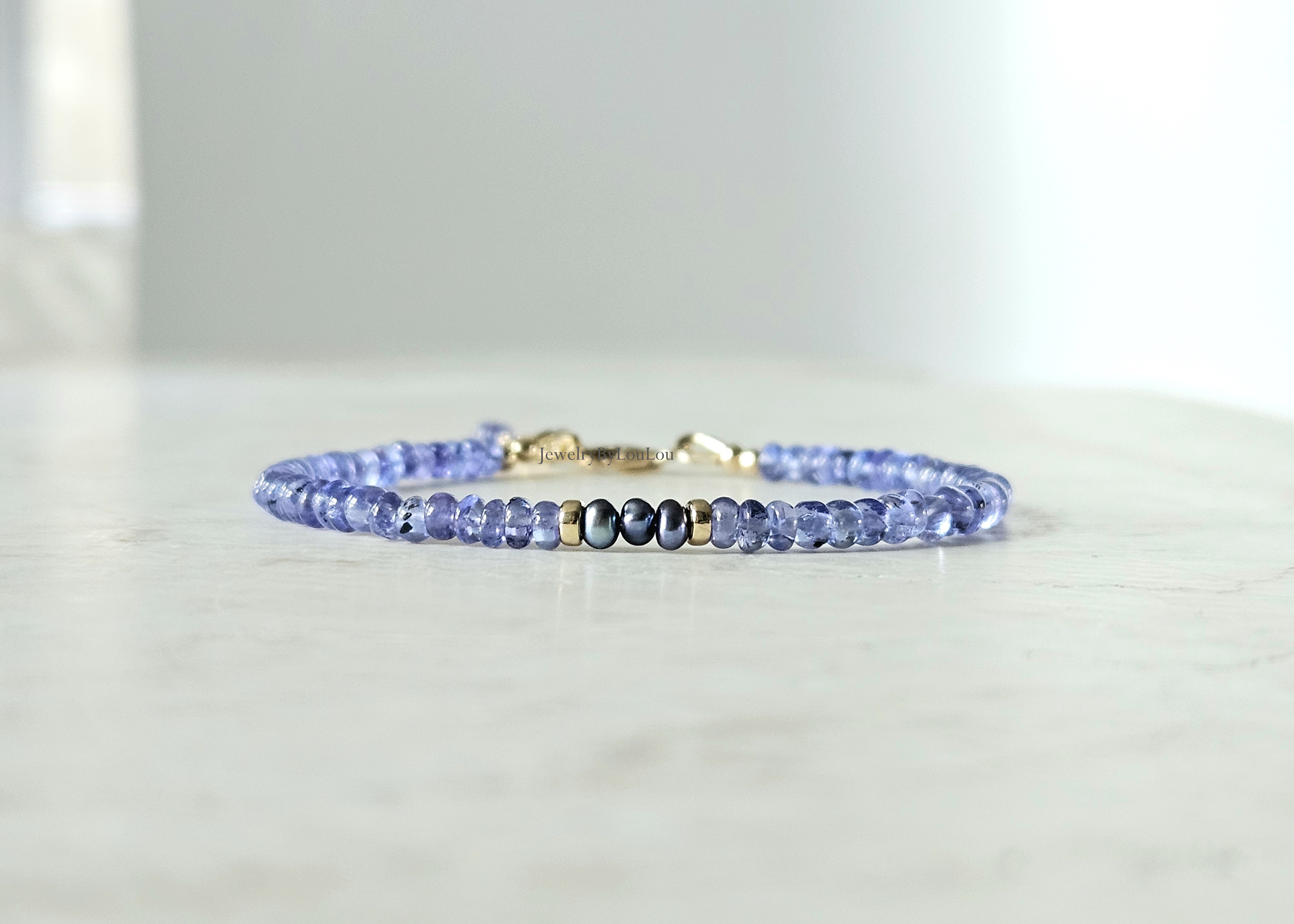 Tanzanite and Peacock freshwaterpearl beaded bracelet, 14k goldfilled - 925 sterling silver