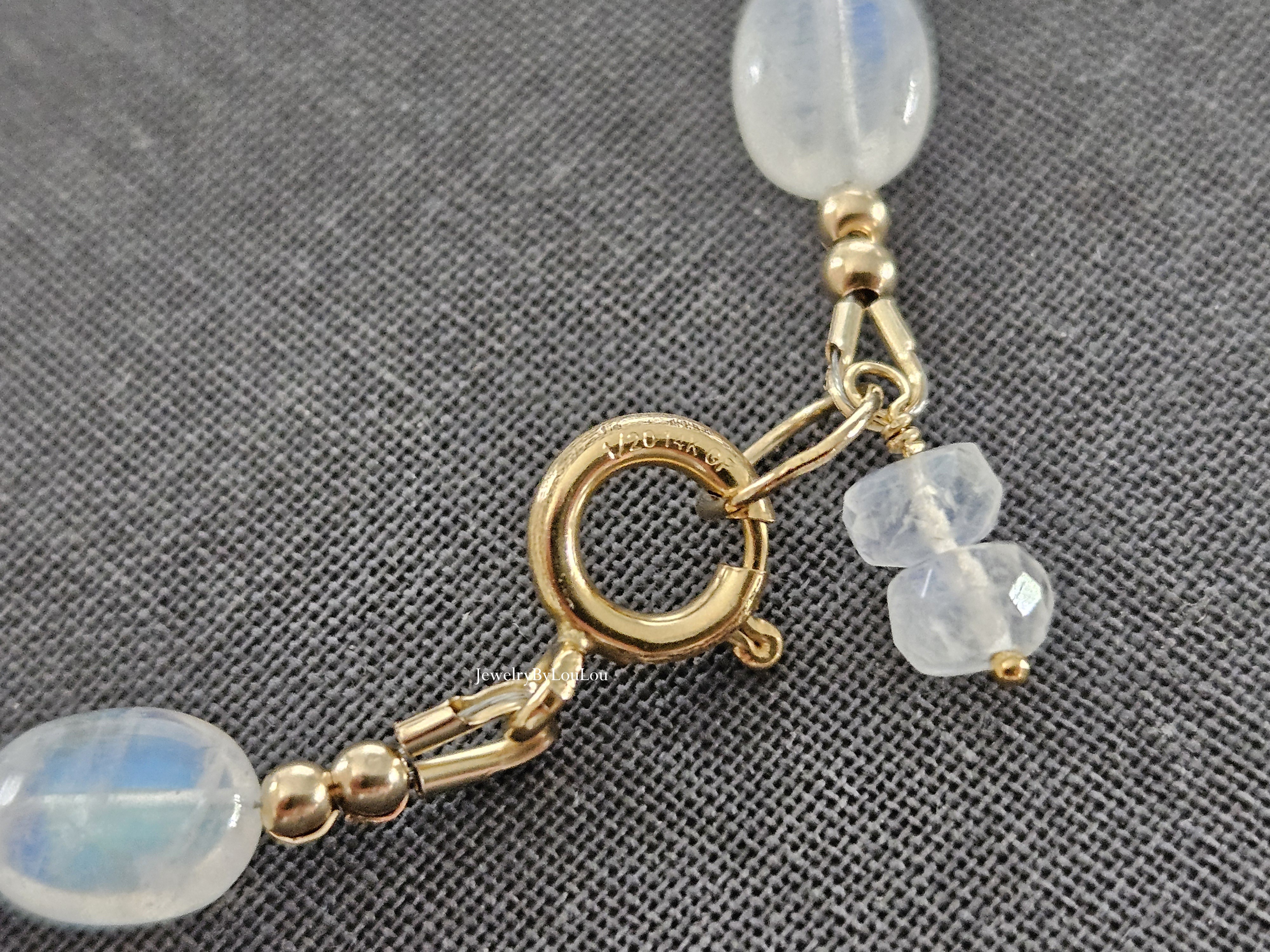 AAA+ Moonstone bracelet, 14k goldfilled & 925 sterling silver