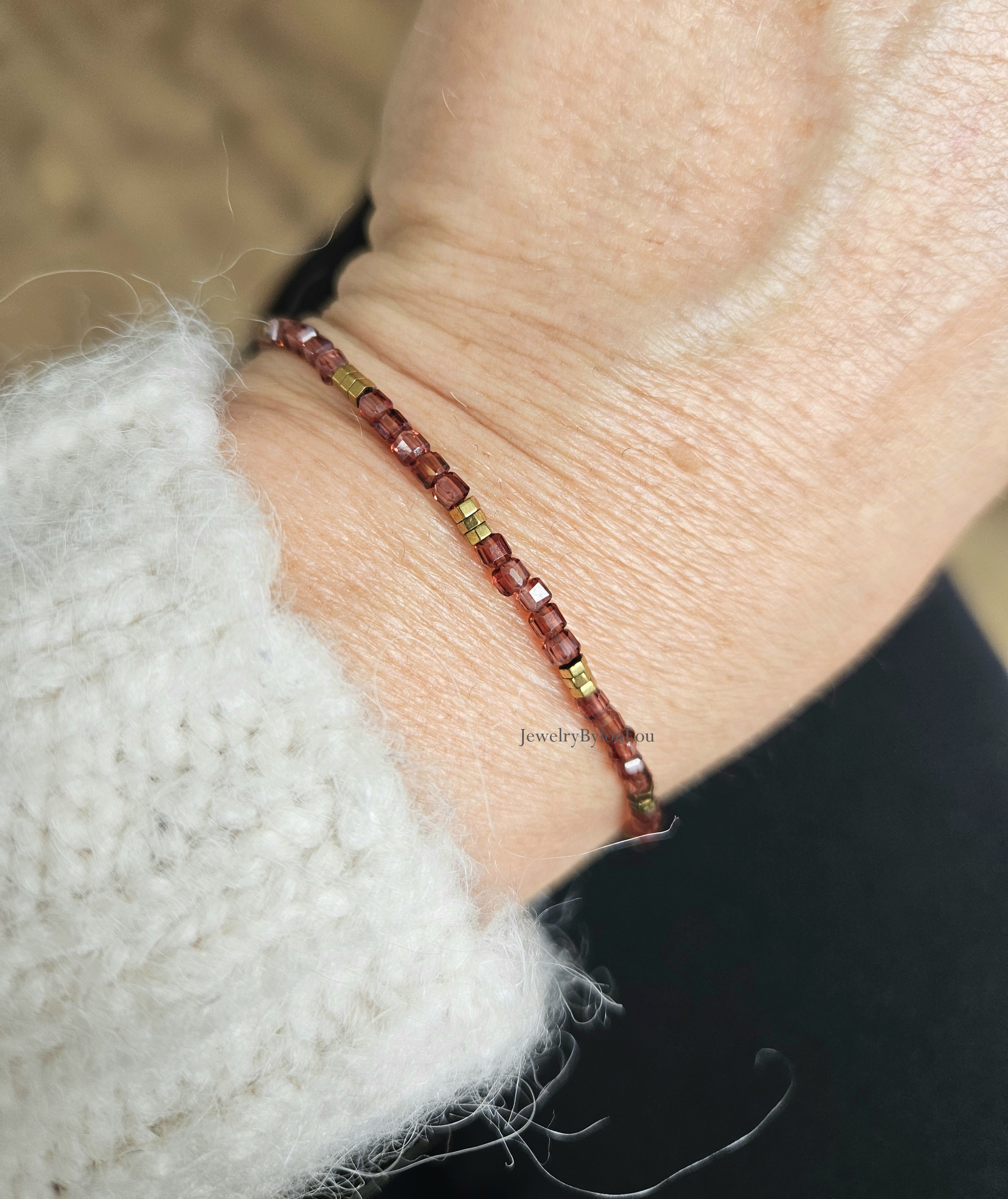 AAA Malaya Granaat en Hematiet kralen armband  14k goldfilled - 925 sterling zilver