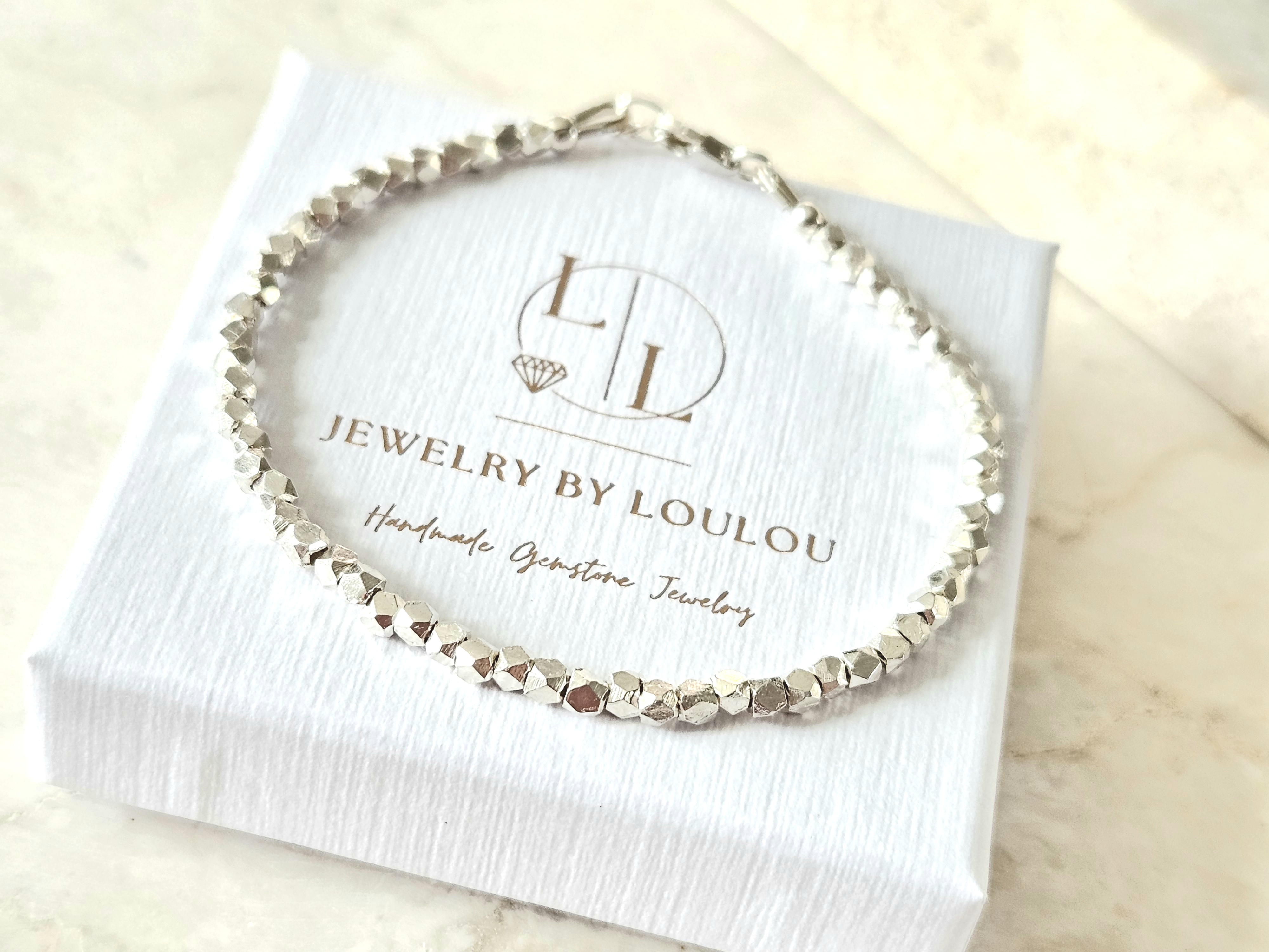 Zilveren Hill Tribe kralen armband  925 sterling zilver, leverbaar met sluiting - elastiek