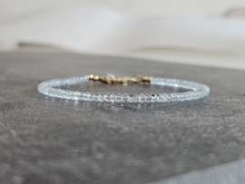 Fijn aquamarijn kralen armbandje, 14k goldfilled & 925 sterling zilver