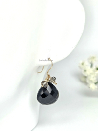 Zwarte Onyx en Toermalijnkwarts kralen oorbellen, leverbaar in 14k goldfilled & 925 sterling zilver
