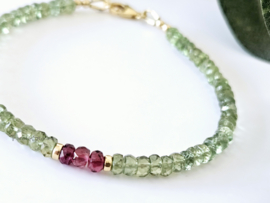 Groene Apatiet & Rhodoliet Granaat edelstenen kralen armband, leverbaar 14k goldfilled - 925 sterling zilver