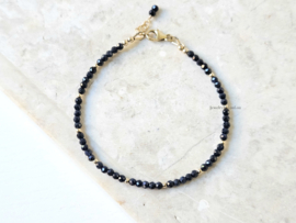 Sapphire bracelet dark blue, 14k goldfilled