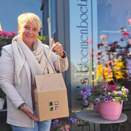 Cadeaupakket -kartonnen huisje-