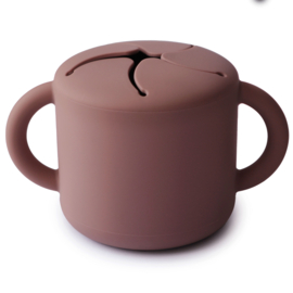 Mushie Snack cup - Woodchuck