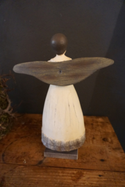 Engel met trompet (zonder kaarsenhouder)