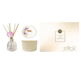 Cadeaubox (150ml geurstokjes met zijden bloem &250g geurkaar