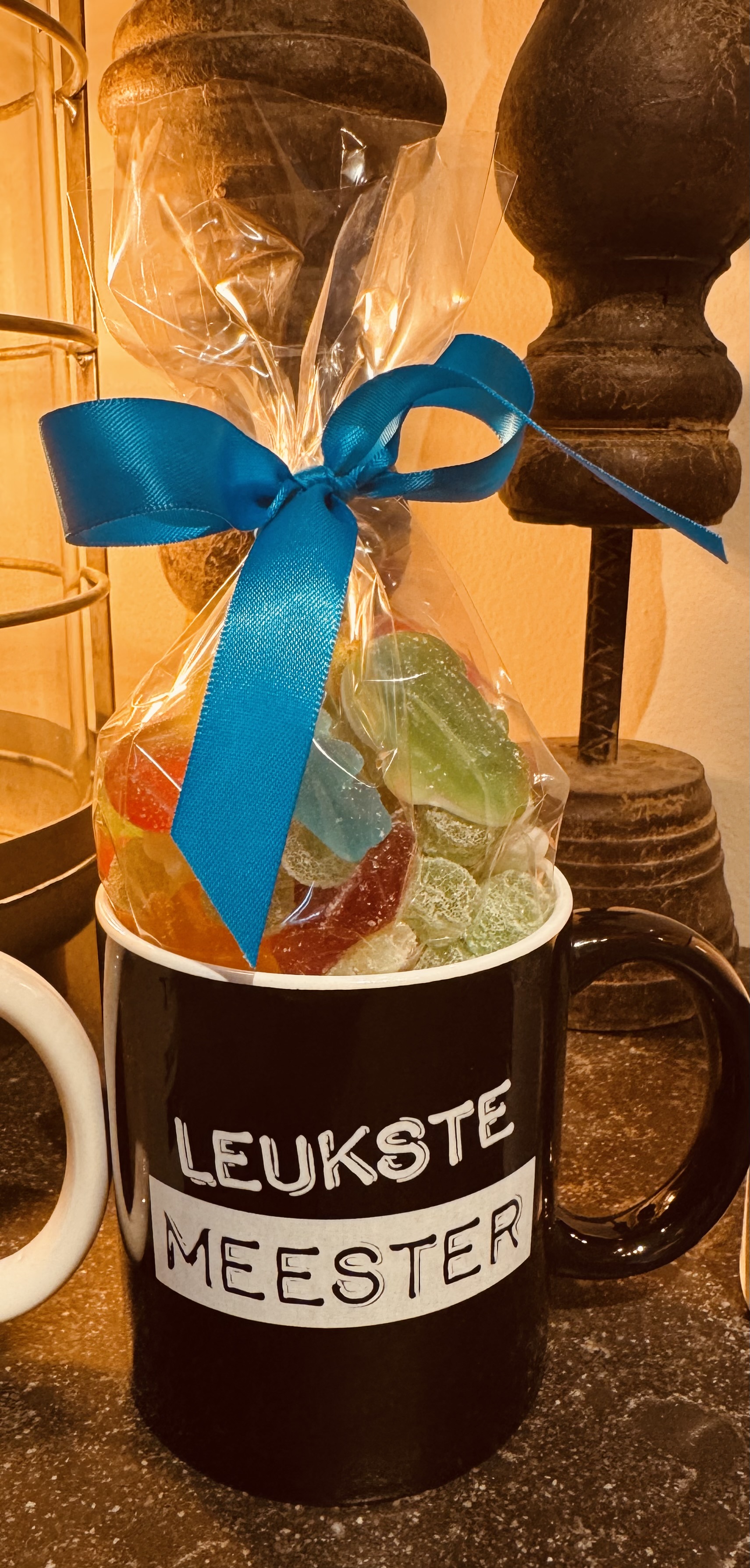Juf/meester geschenken: tas gevuld