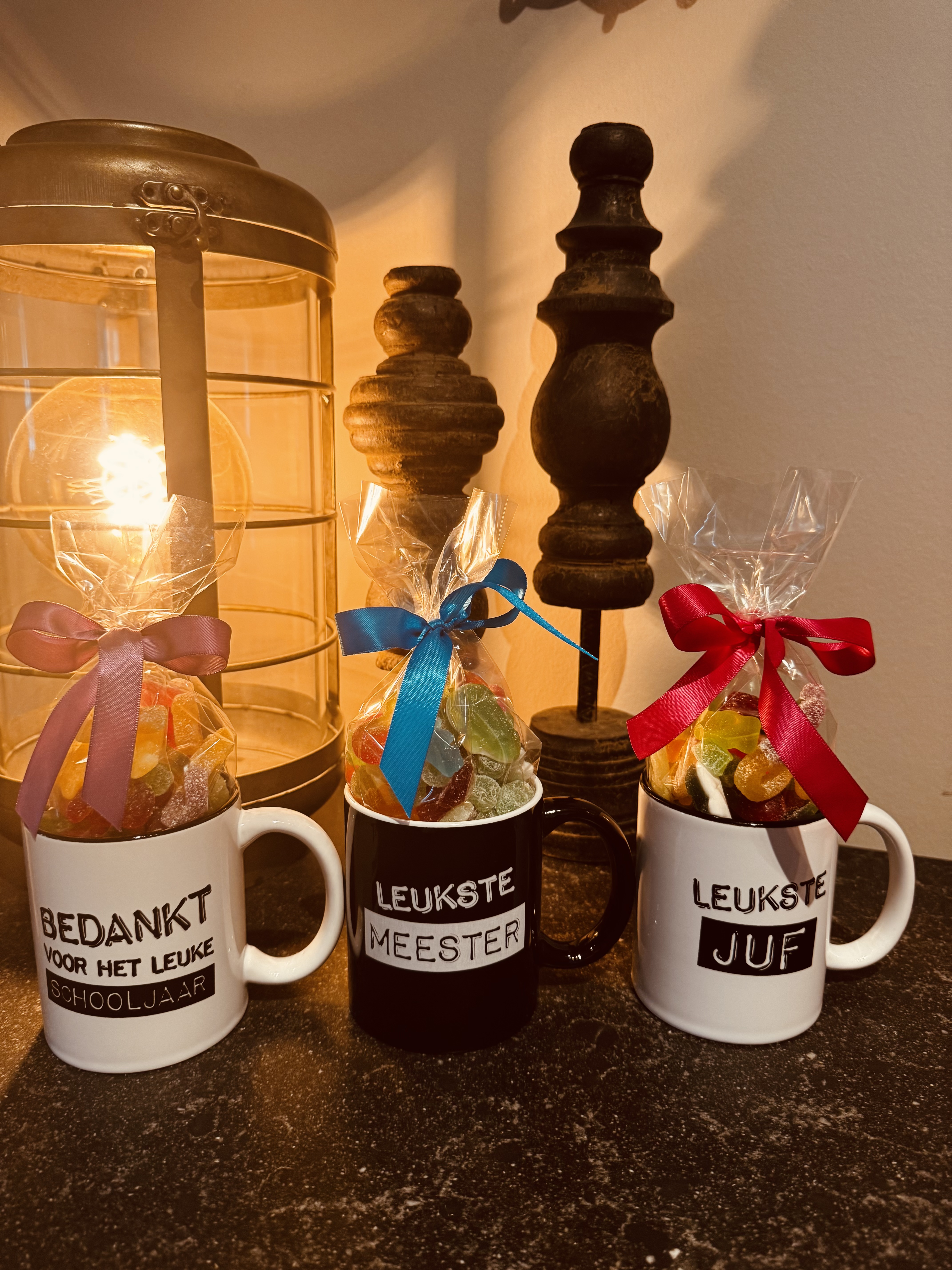 Juf/meester geschenken: tas gevuld