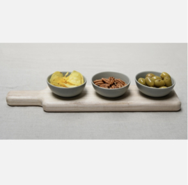 SERVING SET SAAR GRIJS EN ZANDKLEUR