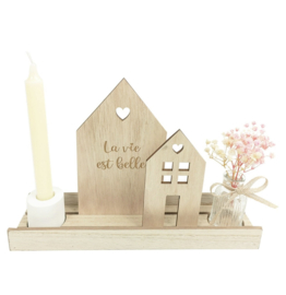 Cadeaubox huisje met tekst 'La vie est belle' met kaars & vaasje