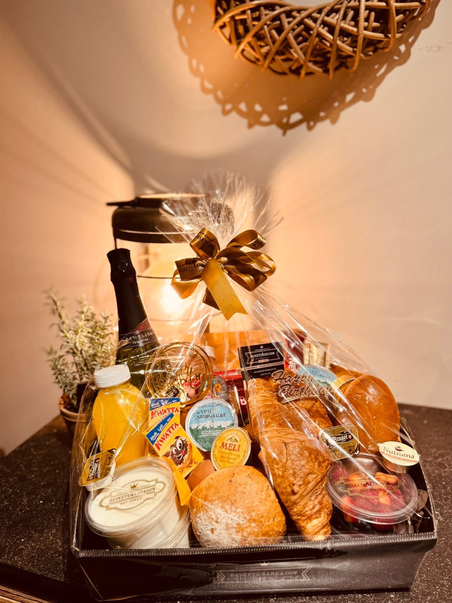 Ontbijt: Premium golden basket