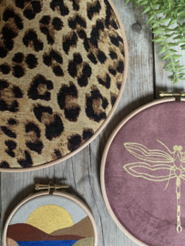 Muurhangerset panter aubergine