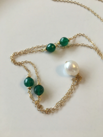 parelketting met groene onyx