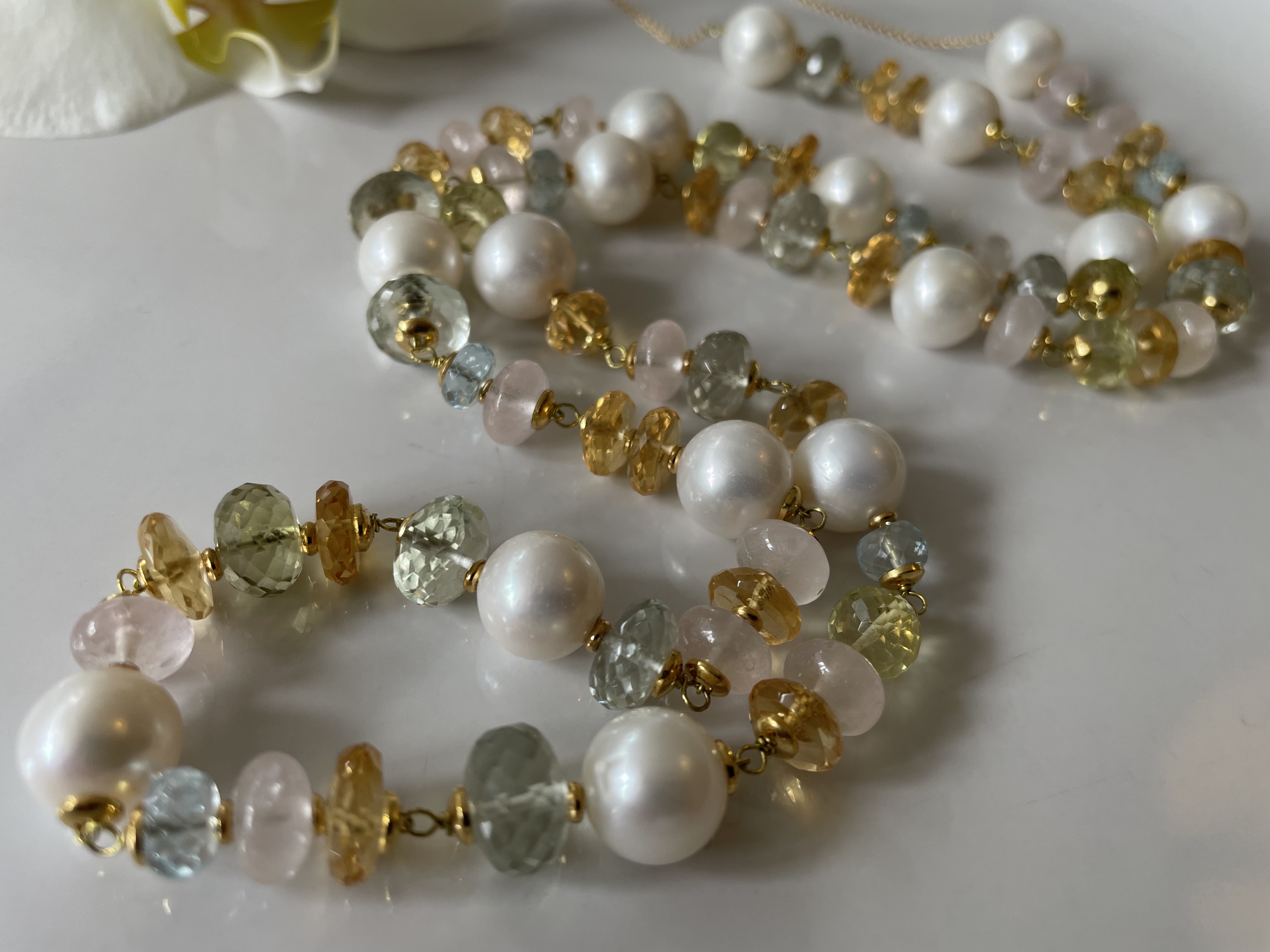 parelketting pastel edelsteen