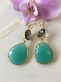 aqua chalcedoon met rookkwarts oorbellen