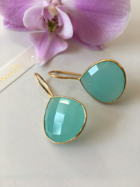 aqua chalcedoon oorbellen