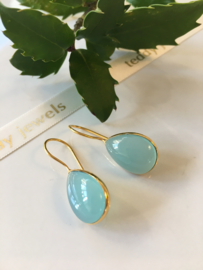 aqua chalcedoon drop oorbellen