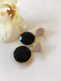 roze chalcedoon zwarte onyx oorbellen