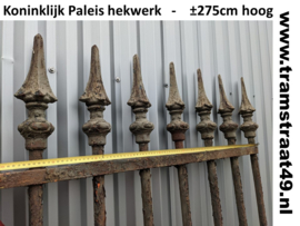 Ijzeren hekwerk van Koninklijk Paleis te koop