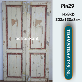 Dubbele oude shutter deur pin29