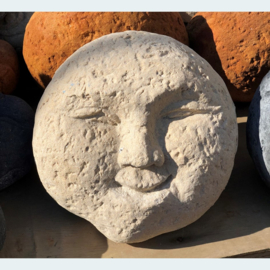 Stone happy face 18 cm