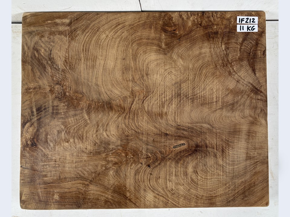 Brede plank van teak wortel IF212 (58x47cm)
