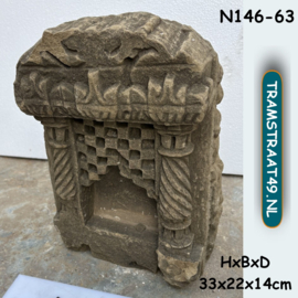 Authentiek zandstenen altaar artefact N146-63