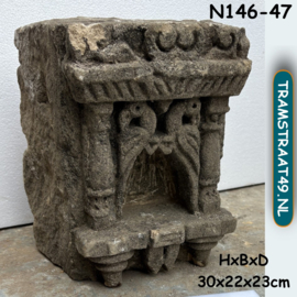 Antieke steen huisaltaar N146-47