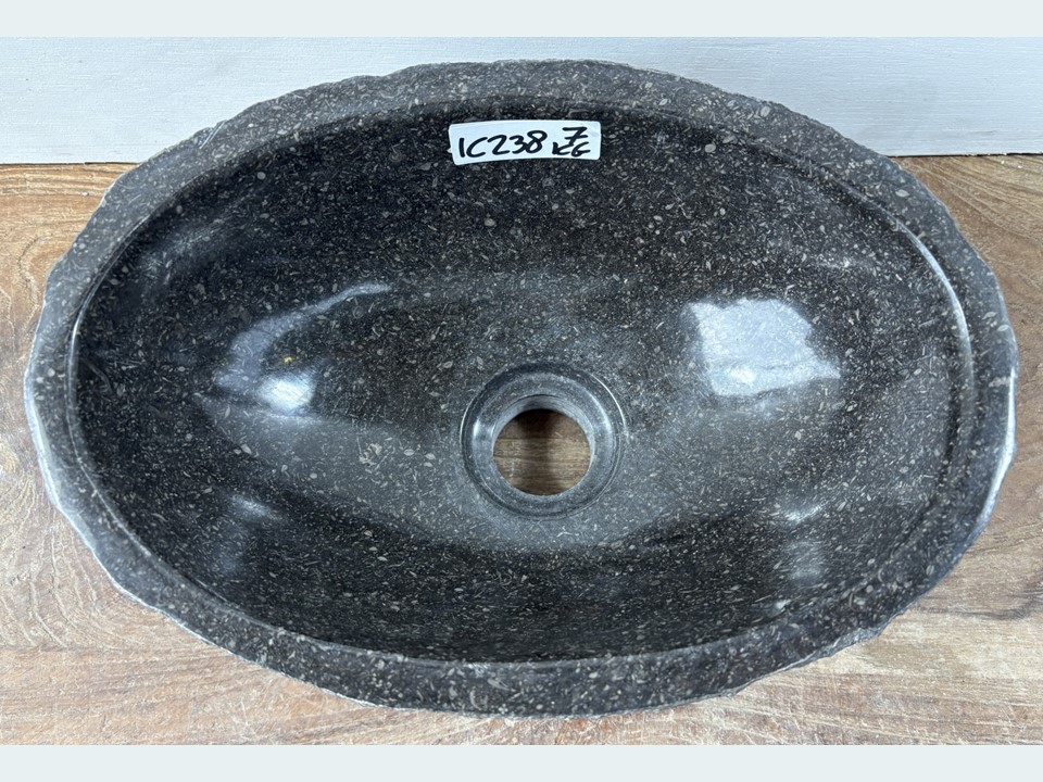 Grijze fontein wc riviersteen IC238 (31x11cm)