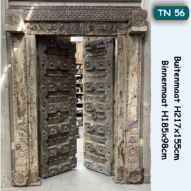 Oude deuren boordevol ornamenten TN56