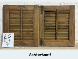Antieke louvre raamluiken EG4B-30 (set van 2 luiken)