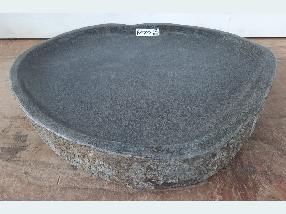 Birdbath natural stone PE70 (45x39cm)