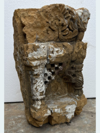 Antieke zandstenen tempel N146-41