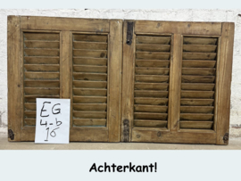 French antique window shutters EG4B-16 (set van 2 shutters)
