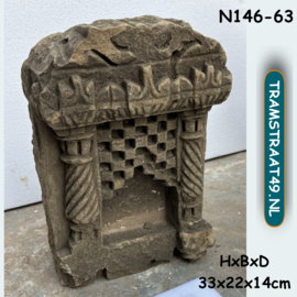 Authentiek zandstenen altaar artefact N146-63
