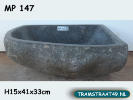 Driehoek waskom riviersteen MP147 (41x33cm)