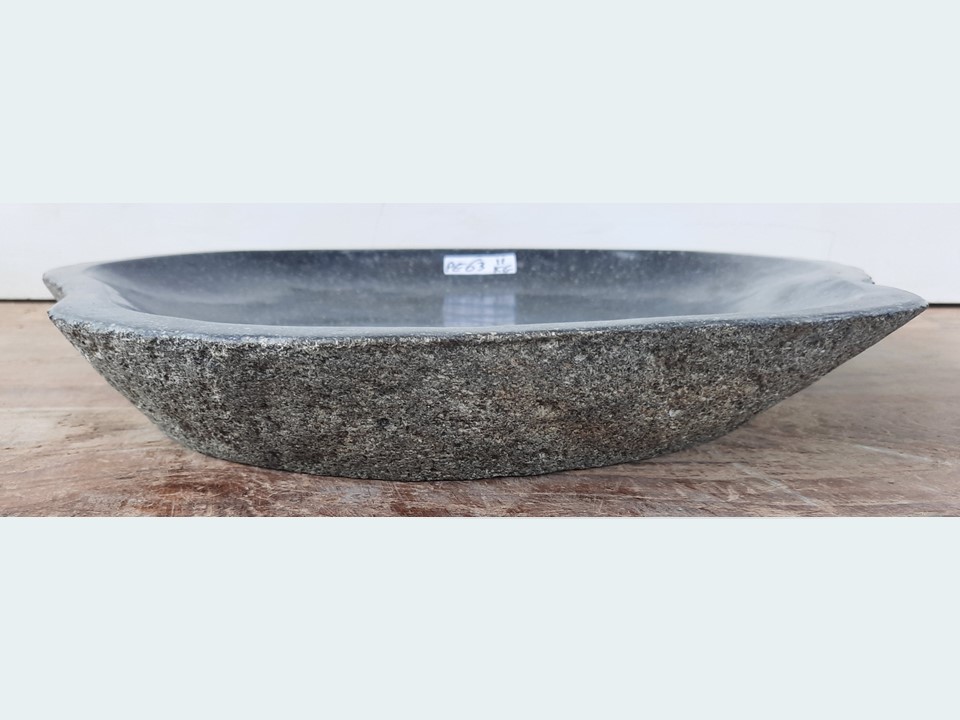 Vogel drinkschaal riviersteen PE63 (43x42cm)