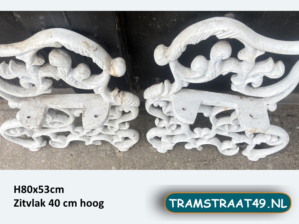 Bankpoten van gietijzer (set van 2 poten)