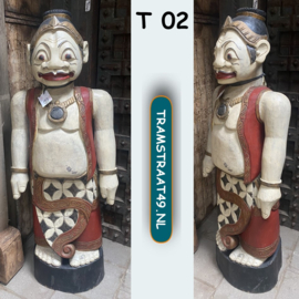 Antieke beeld van houten uit Indonesia T02
