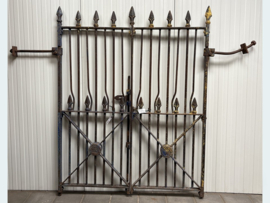 Hekwerk ijzeren 200 cm hoog NW02