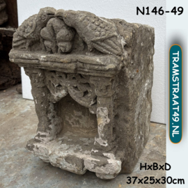 Indiase steen huisaltaar N146-49