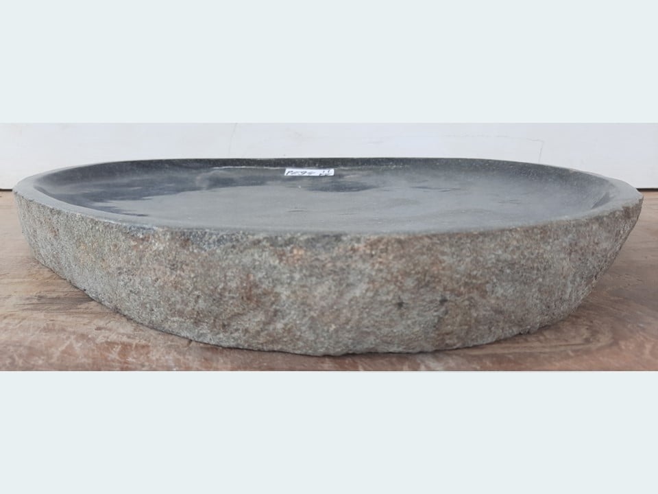 Tuin vogelbad riviersteen PE94 (43x37cm)