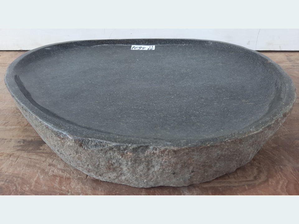 Tuin vogelbad riviersteen PE94 (43x37cm)