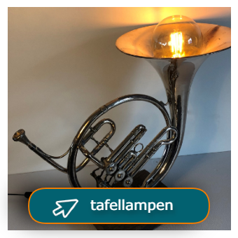 Tafellampen gemaakt van muziekinstrumenten, zoals een hoorn, trompet, dwarsfluit etc.