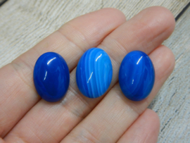 Cabochon ovaal 13x18mm agaat blauw (1 stuk)