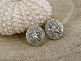 Ocean treasure oorstekers met zeesterren